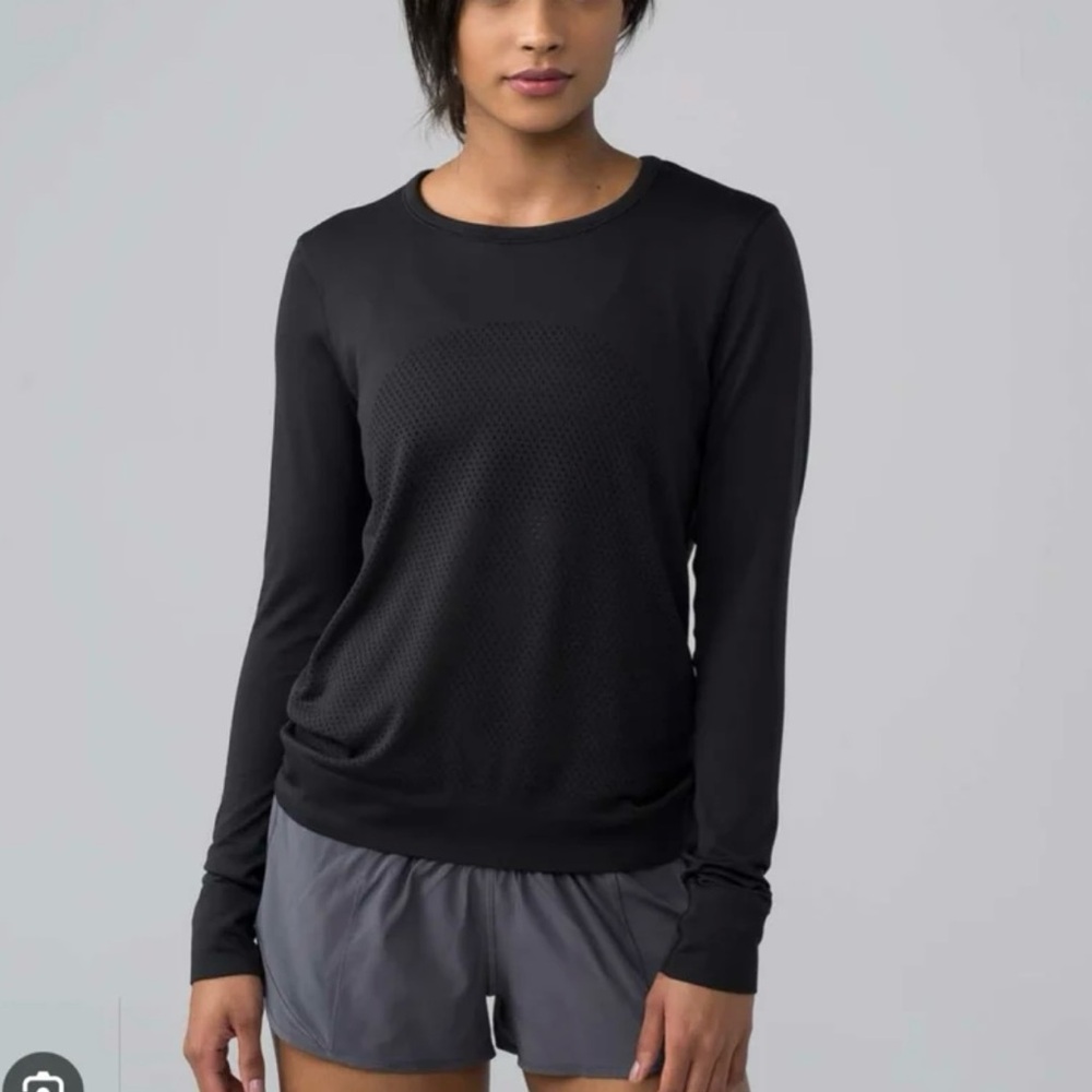 Women's Black Long Sleeve Top